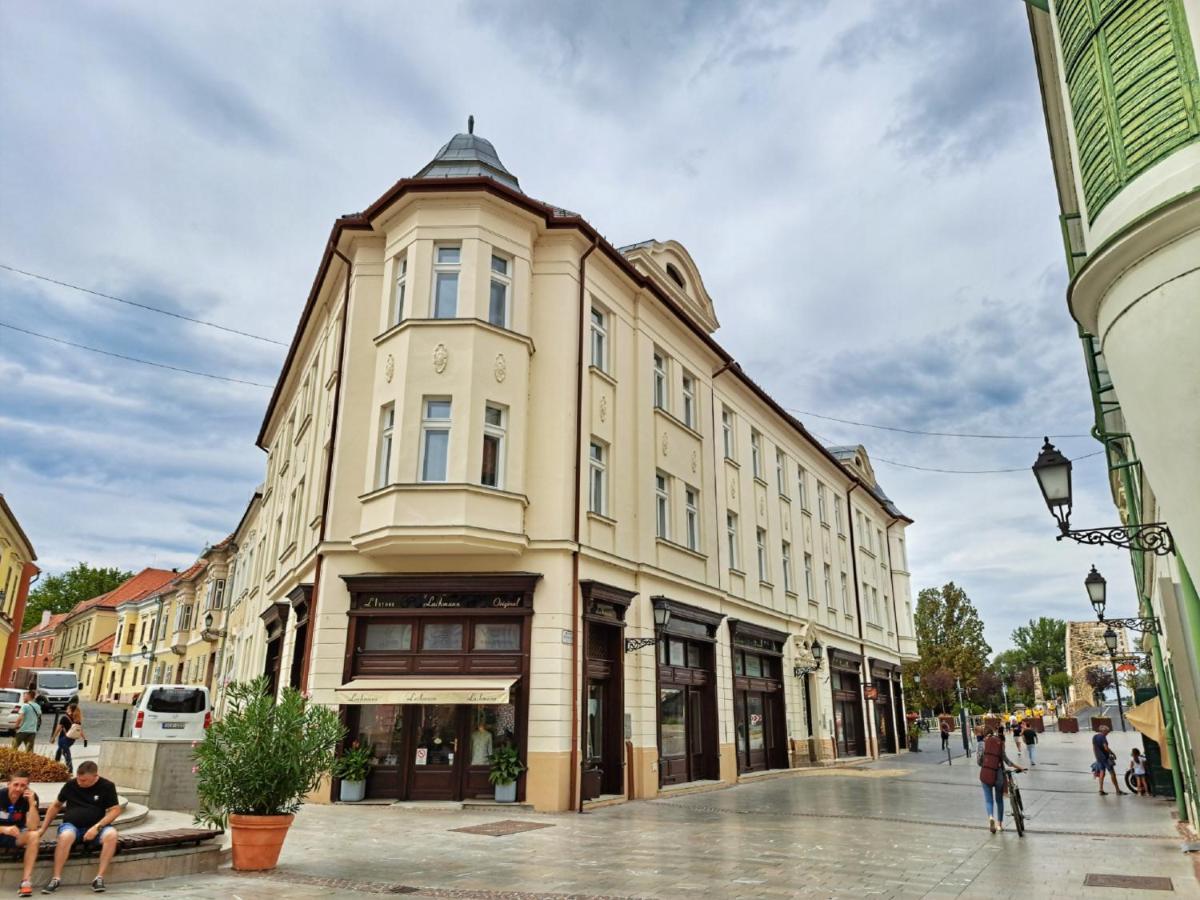 Hotel Domus Collis Győr Kültér fotó